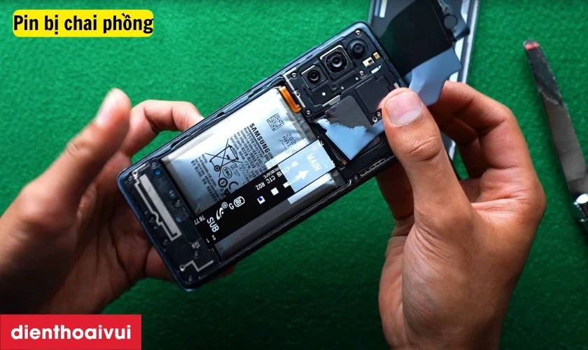 Các dấu hiệu nhận biết bạn cần thay pin Samsung M32 nhanh chóng