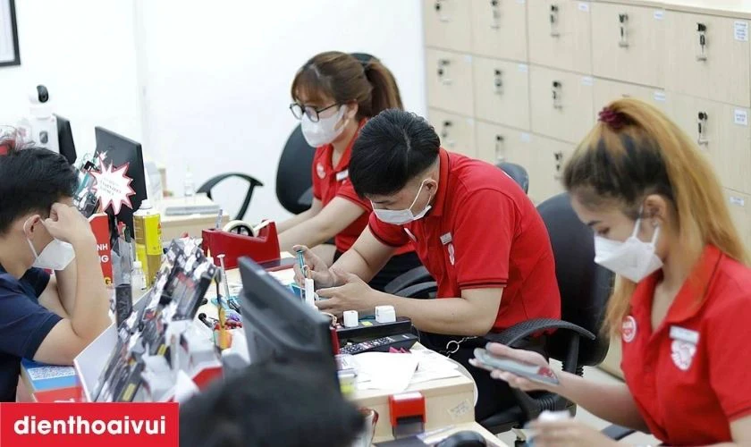 Tại sao nên chọn thay pin Samsung tại Điện Thoại Vui quận 7