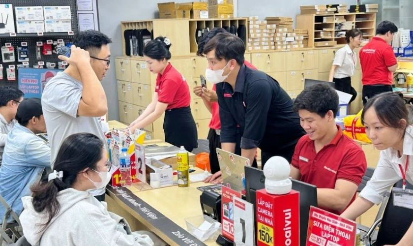 Ưu điểm khi thay pin Tecno quận 6 tại Điện Thoại Vui