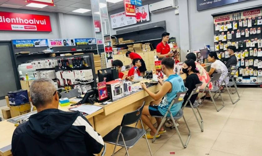 Ưu điểm khi thay pin Tecno Quận 9 tại Điện Thoại Vui