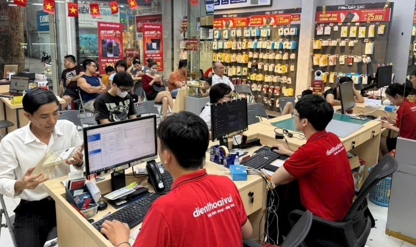Ưu điểm khi thay pin Tecno quận Nam Từ Liêm tại Điện Thoại Vui