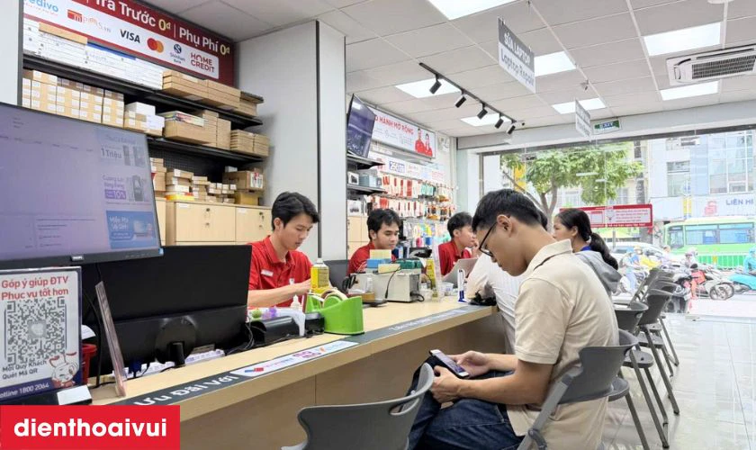 Thay pin Vivo V40 uy t&iacute;n tại Điện Thoại Vui