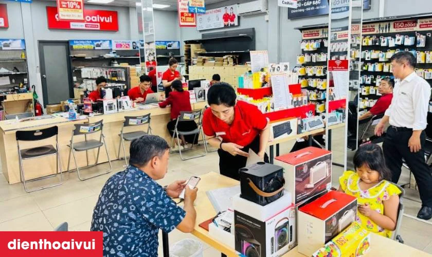 Thay pin Vivo Y29 ch&iacute;nh h&atilde;ng, gi&aacute; rẻ tại Điện Thoại Vui