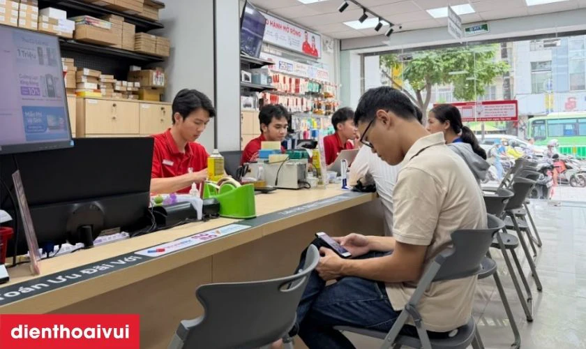 Quy tr&igrave;nh tối ưu gi&uacute;p kh&aacute;ch h&agrave;ng kh&ocirc;ng phải chờ đợi l&acirc;u
