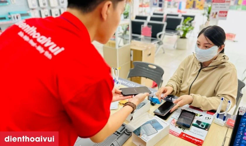 Ho&agrave;n tất qu&aacute; tr&igrave;nh, kiểm tra lại v&agrave; lắp m&aacute;y ho&agrave;n thiện
