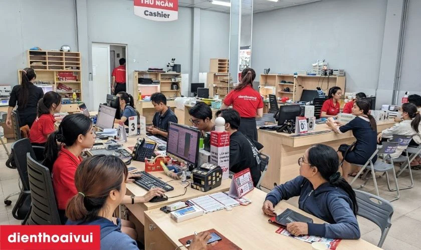 Thay pin Xiaomi 14 4G ở đâu uy tín, giá tốt tại Hà Nội và TP.HCM?