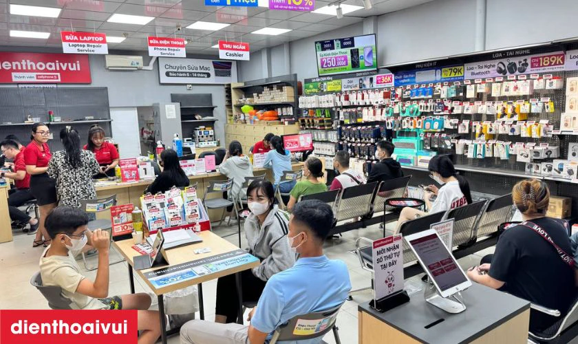 Dịch vụ thay pin Xiaomi Mi 11 Lite ch&iacute;nh h&atilde;ng Deji tại Điện Thoại Vui
