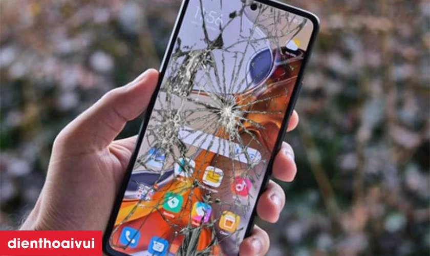 Thay pin Xiaomi Mi 11T Pro do va đập và rơi rớt