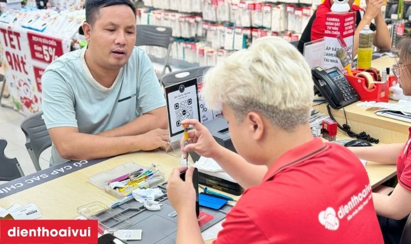 Thay pin Xiaomi Redmi 10 Prime ở đ&acirc;u ch&iacute;nh h&atilde;ng?