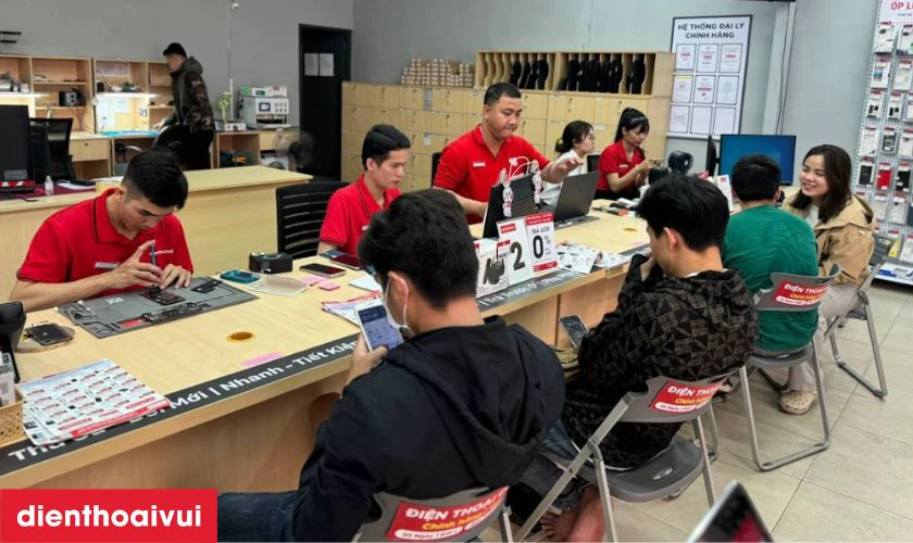 Địa chỉ thay pin Xiaomi Redmi 10X 5G ở đ&acirc;u uy t&iacute;n tại TPHCM, H&agrave; Nội?