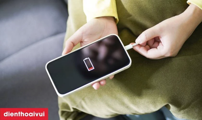 C&aacute;ch bảo quản điện thoại sau khi thay pin