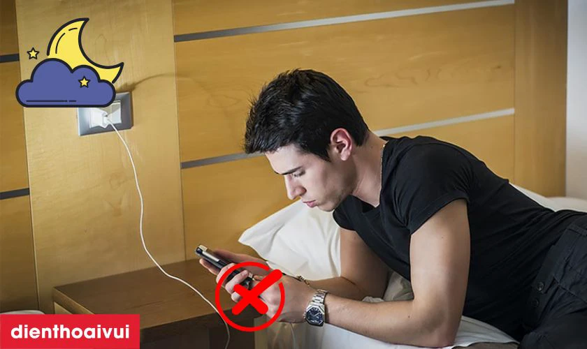 Kh&ocirc;ng vừa sạc vừa sử dụng điện thoại