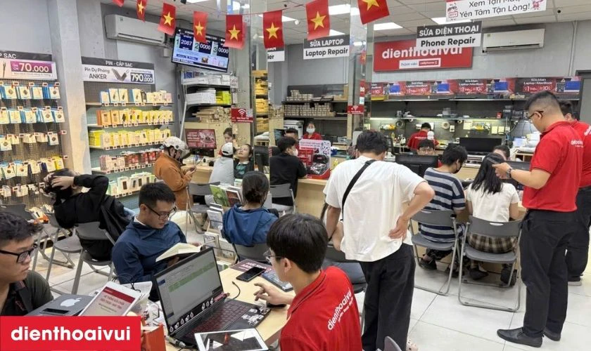 Địa chỉ thay ron màn hình iPhone 12 Mini ở đâu uy tín?