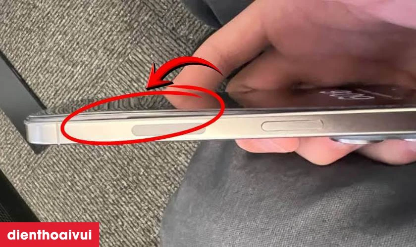 Khi nào cần thay ron màn hình iPhone 15 Plus?