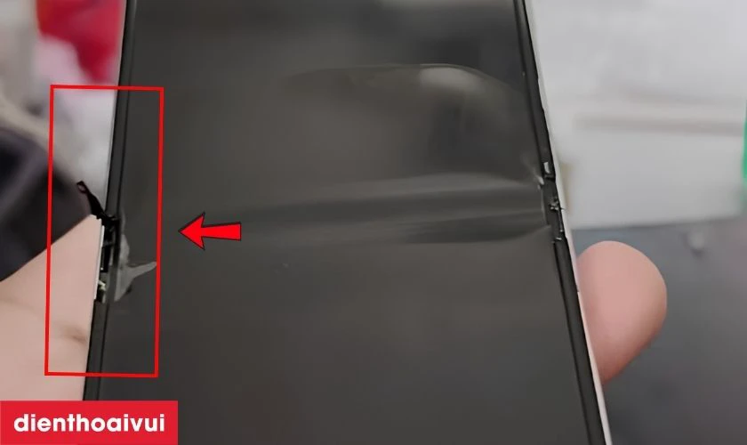 Khi n&agrave;o cần thay ron viền nẹp nhựa m&agrave;n h&igrave;nh Galaxy Z Flip 3?