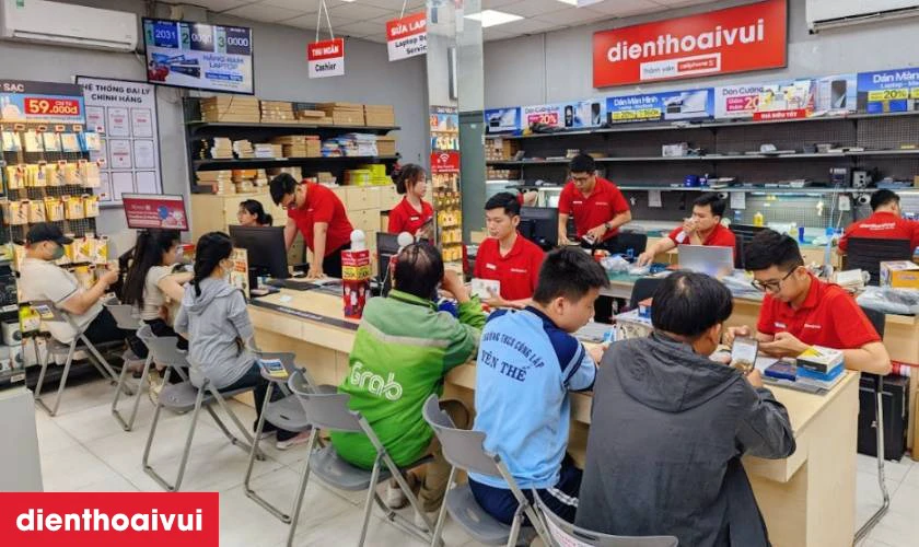 Tại sao n&ecirc;n thay ron viền nẹp nhựa m&agrave;n h&igrave;nh Samsung Galaxy Z Flip 5 ở Điện Thoại Vui