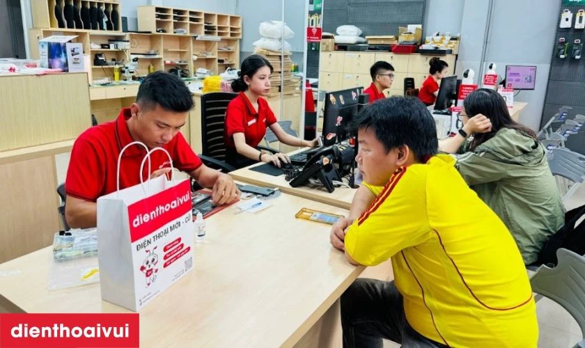 Quy tr&igrave;nh sửa chữa nhanh ch&oacute;ng, gi&uacute;p tiết kiệm thời gian chờ đợi