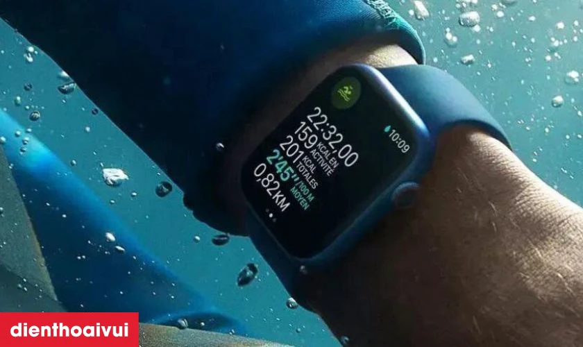 Thay mới vỏ Apple Watch Series 6 để bảo vệ tốt hơn khi v&ocirc; nước