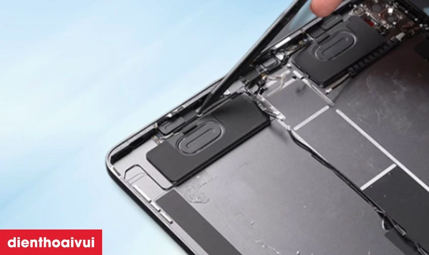 Khi n&agrave;o n&ecirc;n thay vỏ iPad Pro?