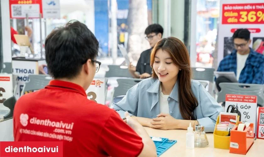 Dịch vụ thay vỏ iPhone 13 Mini ch&iacute;nh h&atilde;ng, lấy liền tại Điện Thoại Vui
