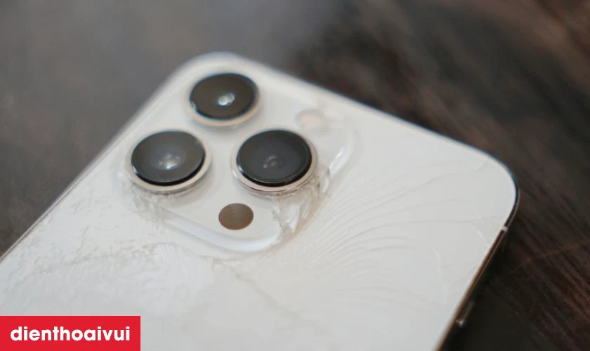 Khi nào bạn nên thay vỏ iPhone 13 Pro chính hãng Aries?