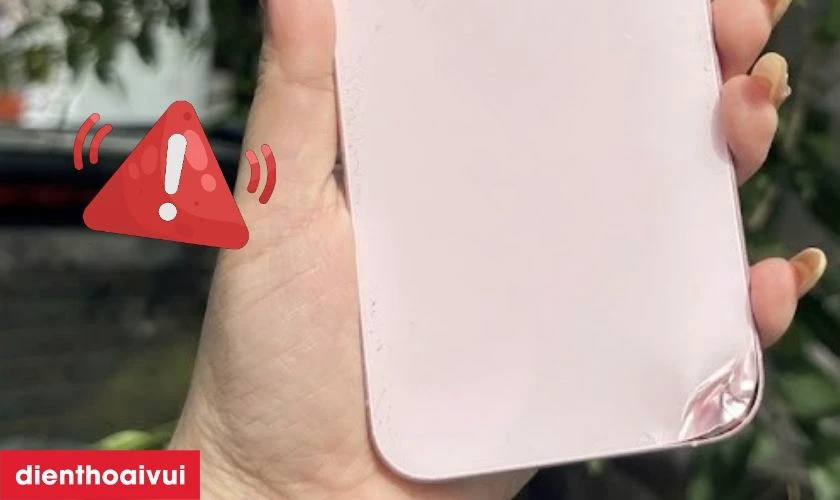 C&aacute;c dấu hiệu nhận biết bạn cần thay vỏ iPhone 15 Plus mới