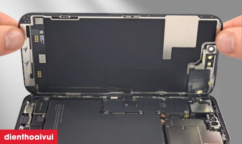 Thay vỏ iPhone 15 Pro l&agrave; g&igrave;?