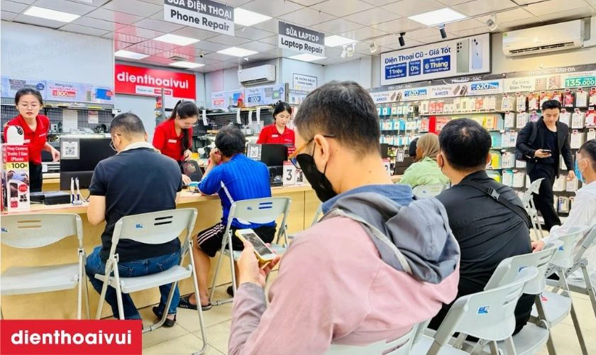 Thay vỏ iPhone 17 Pro Max ở đ&acirc;u uy t&iacute;n tại TP.HCM v&agrave; H&agrave; Nội?