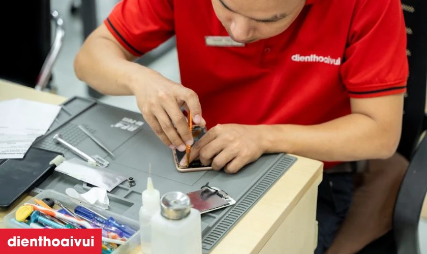 Điện Thoại Vui cung cấp dịch vụ thay vỏ iPhone 6S chất lượng