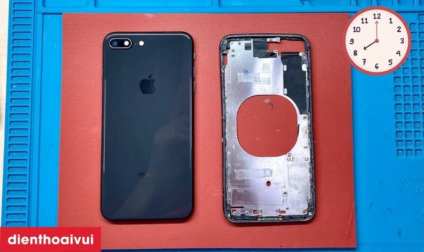 Thời gian thay vỏ cho điện thoại iPhone có lâu không?