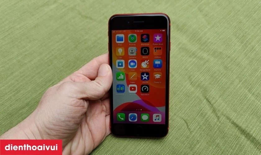 C&oacute; n&ecirc;n thay vỏ iPhone SE 2020 ch&iacute;nh h&atilde;ng Aries kh&ocirc;ng?