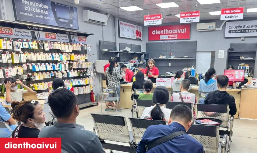 Dịch vụ thay vỏ iPhone XR ch&iacute;nh h&atilde;ng Aries lấy liền tại Điện Thoại Vui