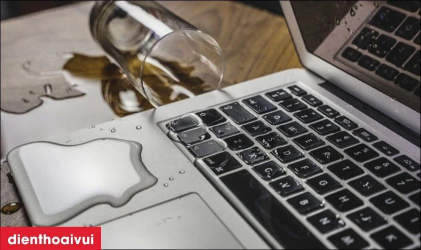 Biểu hiện cần thay vỏ laptop Macbook