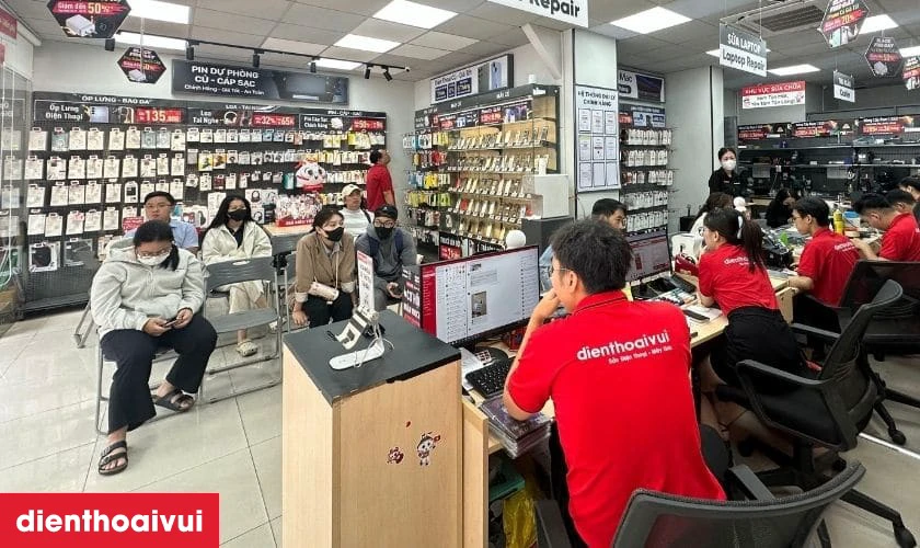 Quy trình thay vỏ Realme C75X lấy liền tại Điện Thoại Vui