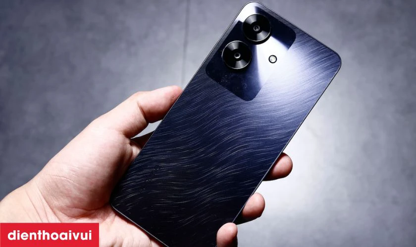 Khi nào bạn cần thay vỏ máy điện thoại Realme?