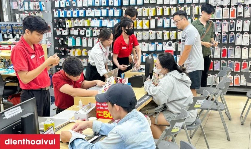 Khi việc thay vỏ hoàn tất, thiết bị sẽ được kiểm tra lại toàn bộ chức năng
