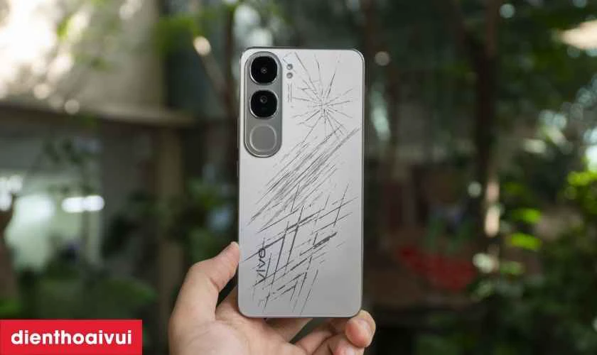 Dấu hiệu nào cần thay vỏ Vivo V40 Lite?