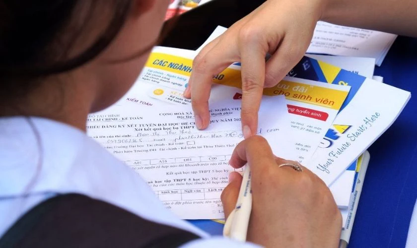 Thi tốt nghiệp xong có cần thi Đại học không 2026?