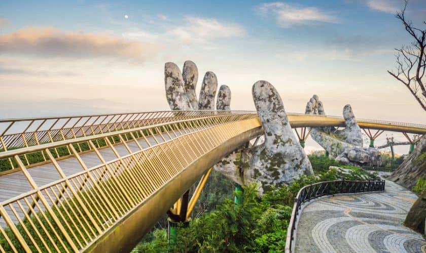Tham gia các tour du lịch ngắn ngày