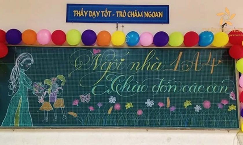 Mẫu trang trí bảng ngày 20/11 bằng bóng bay ấn tượng