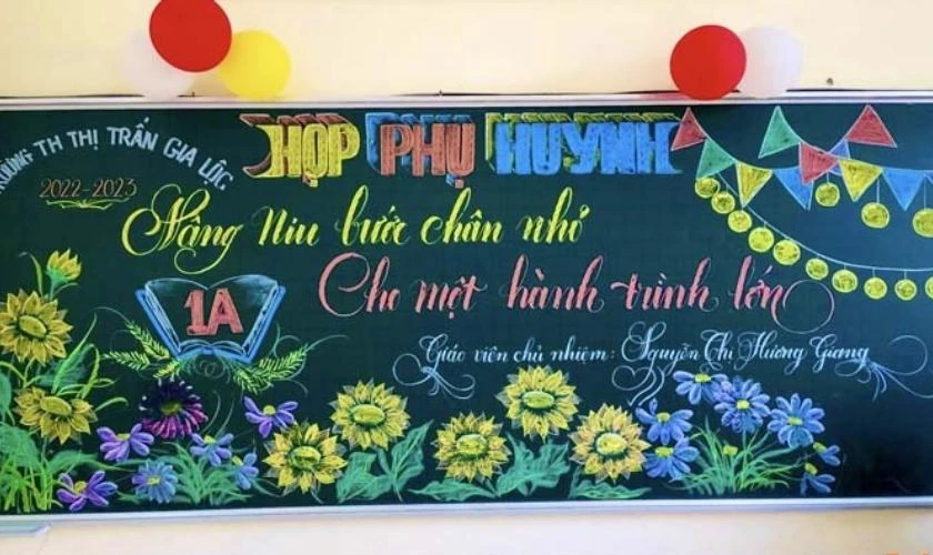 Mẫu trang trí bảng ngày 20/11 bằng bóng bay tiết kiệm