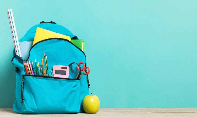 Balo chống gù bảo vệ cột sống