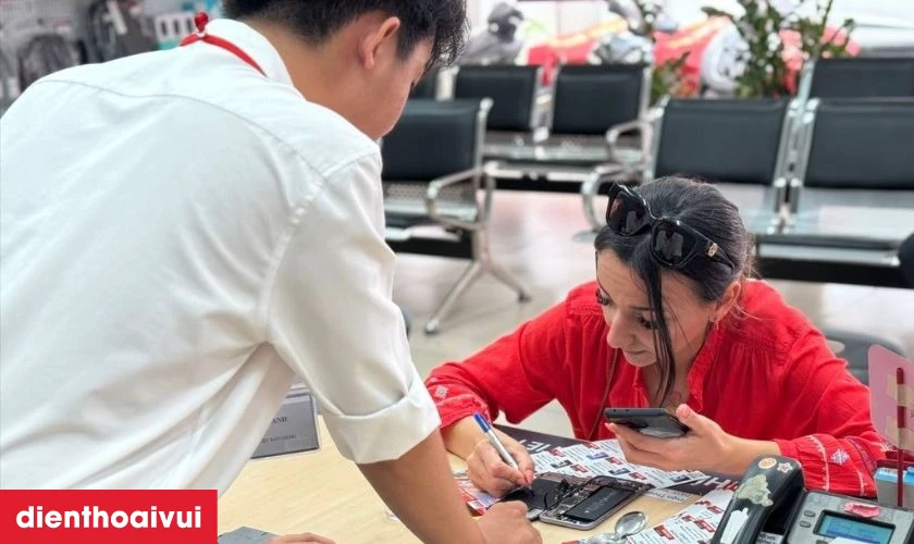 Ưu đãi , thế linh kiện điện thoại