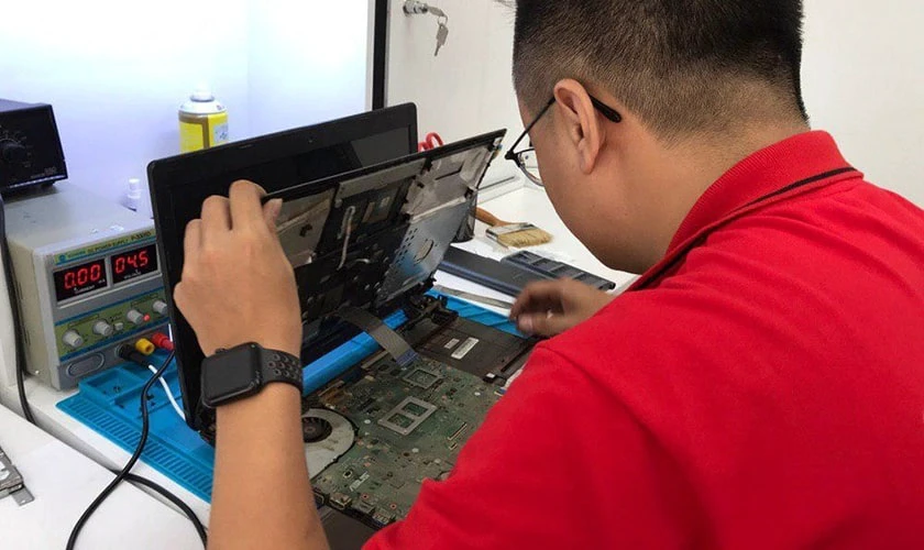 Tại sao n&ecirc;n vệ sinh laptop tại Điện Thoại Vui quận Cầu Giấy? 