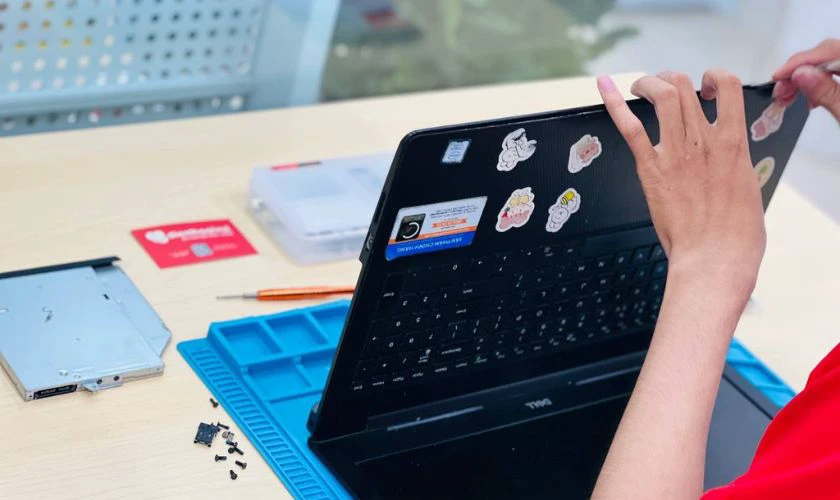 Quy tr&igrave;nh c&aacute;c bước vệ sinh laptop tại Điện Thoại Vui quận Ho&agrave;ng Mai