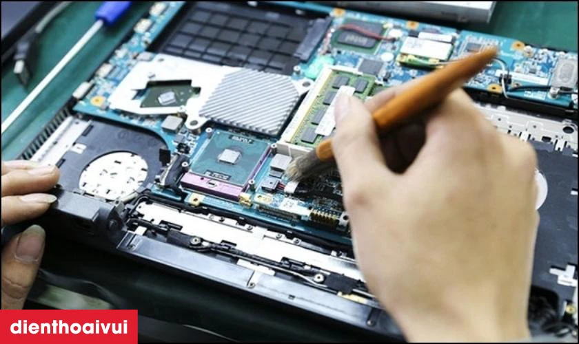 Tại sao bạn cần bạn cần bảo dưỡng Laptop định kỳ?