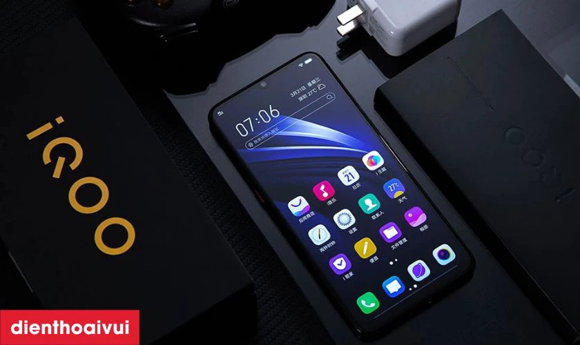 C&ocirc;ng nghệ m&agrave;n h&igrave;nh AMOLED, full HD+