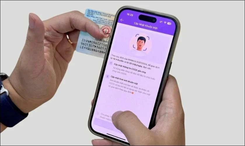 Đặt thẻ CCCD sai vị trí