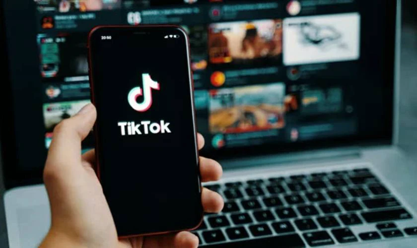 Đăng video v&agrave;o thời điểm v&agrave;ng&nbsp;