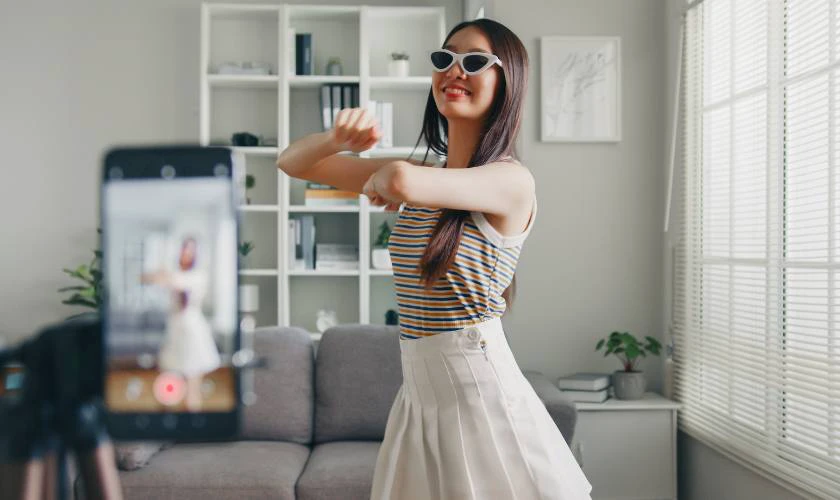 Thời gian đăng video n&agrave;o gi&uacute;p tiếp cận nhiều người nhất?
